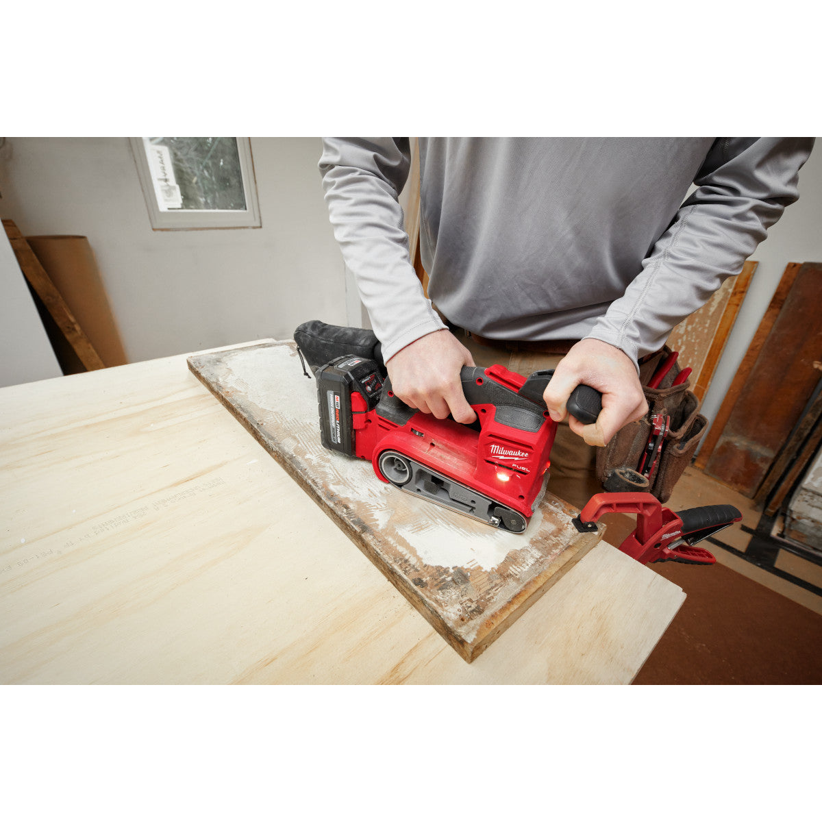 Milwaukee 2832-20  -  M18 FUEL™ 3"x18" Belt Sander