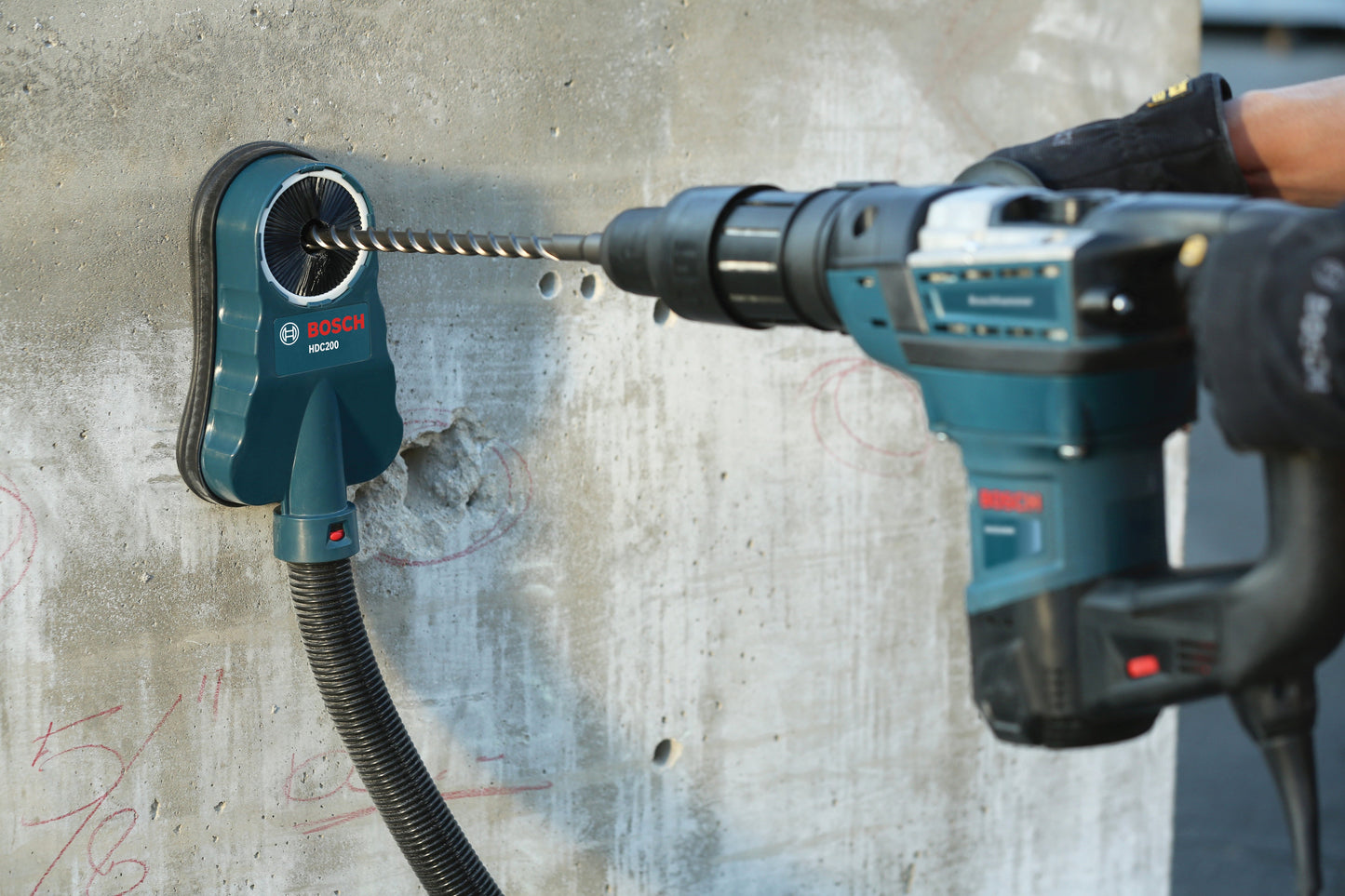 Bosch  HDC200 - Universal Dust Collection Attachment