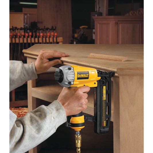 Dewalt DWFP71917 16 GA Precision Point™ Finish Nailer